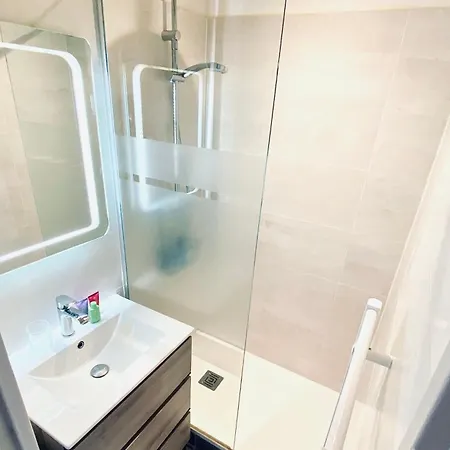 Madiba Face A La Dune Des Bourdaines ! Daire